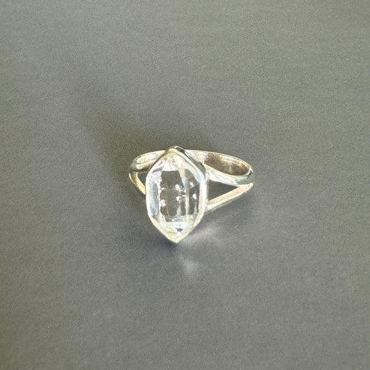 Herkimer Diamond Ring Size-8-1/2