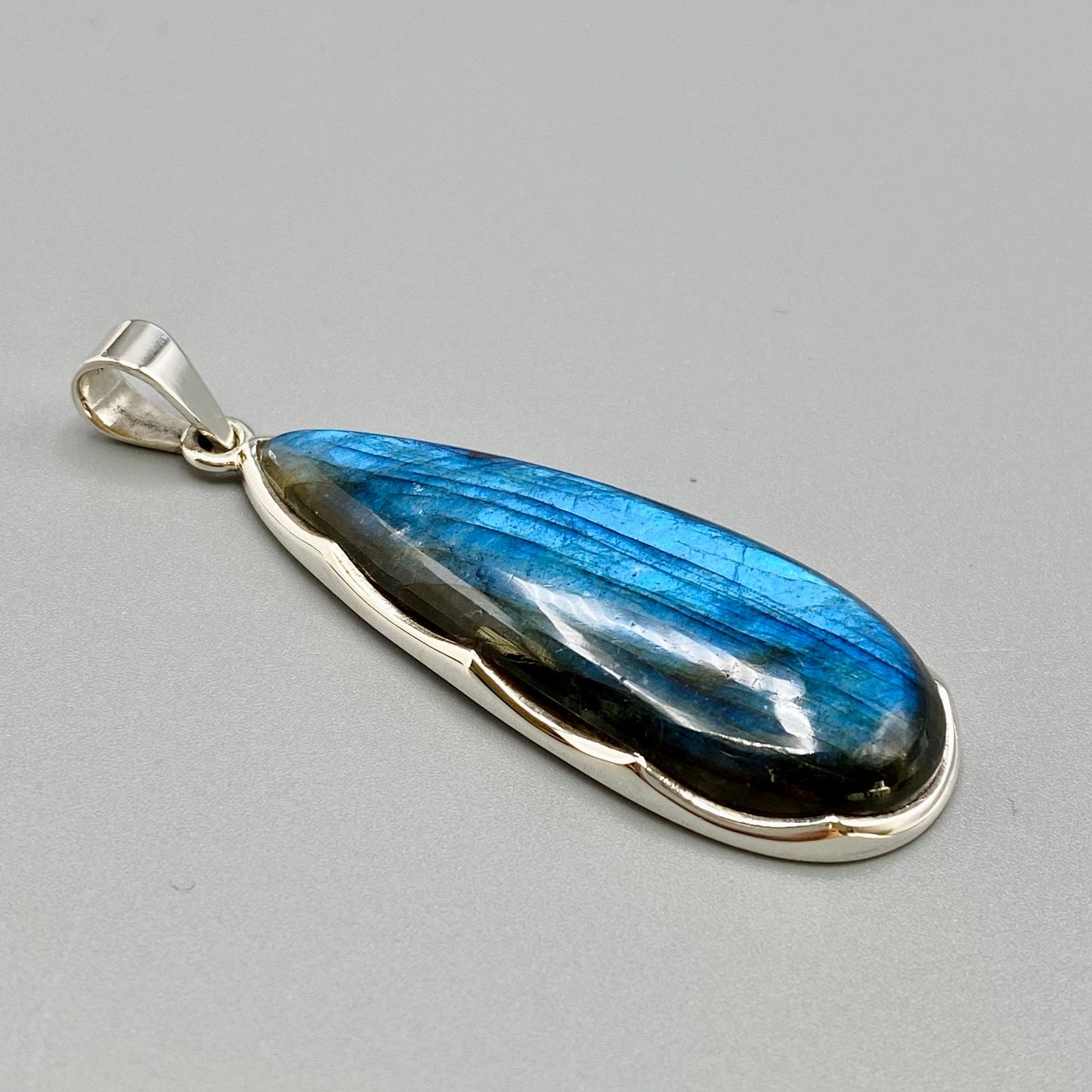 Labradorite Pendant