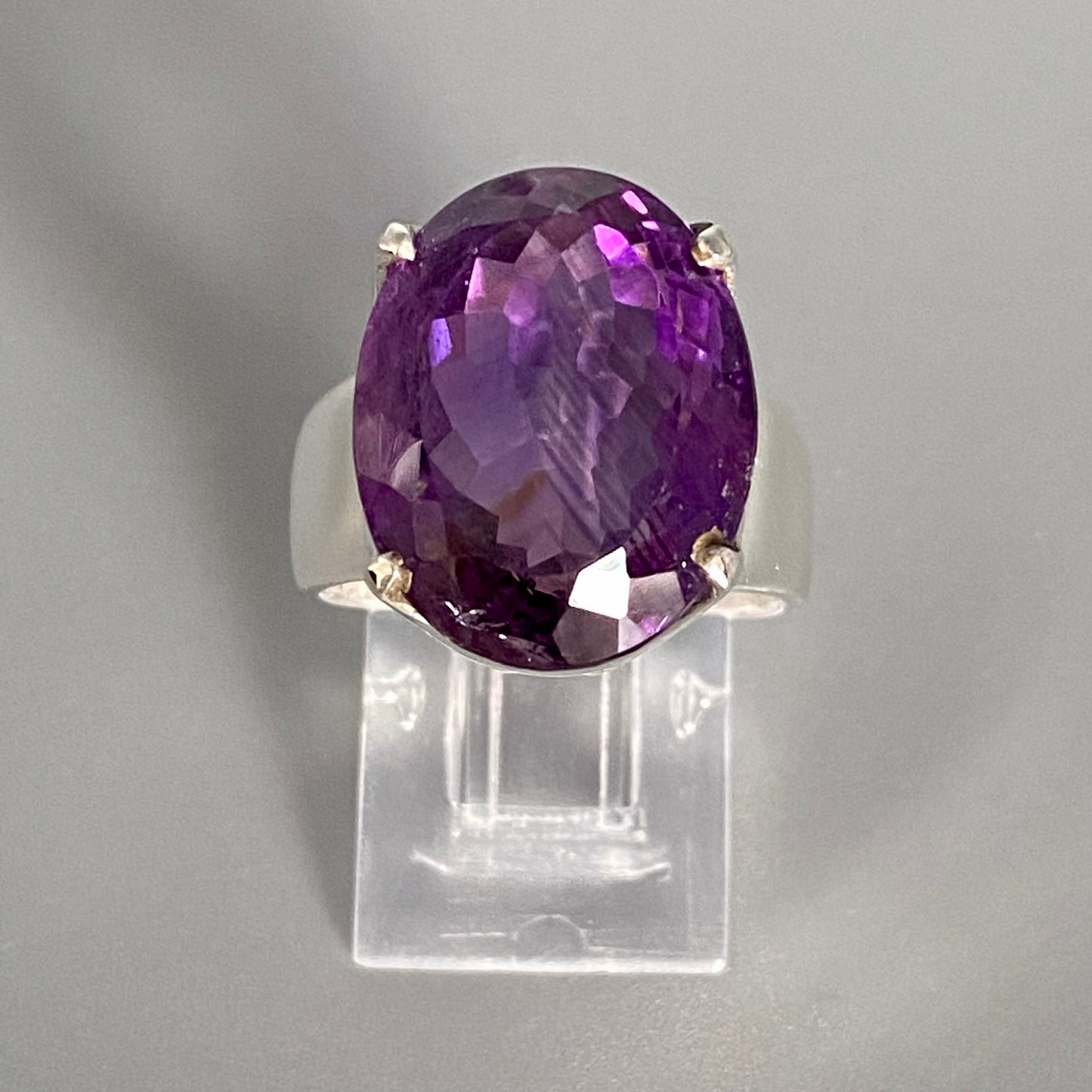 Amethyst Silver Ring